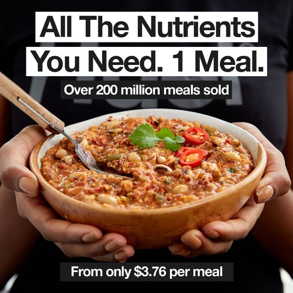 Facebook and Instagram ad by Huel on 27 vitamins and 25 grams of plant protein per meal